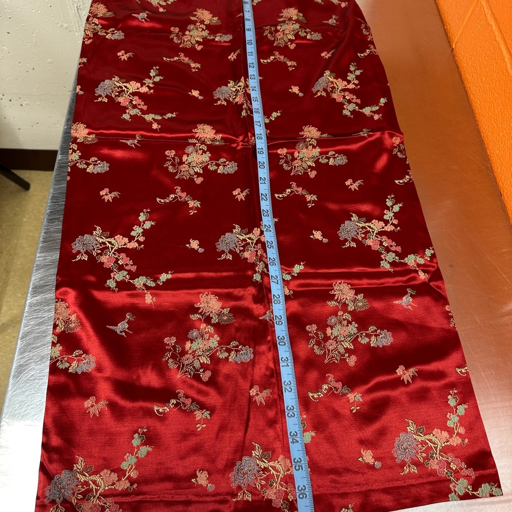 Tracy Evans Red Floral Silk Satin Skirt Size US Women’s 9